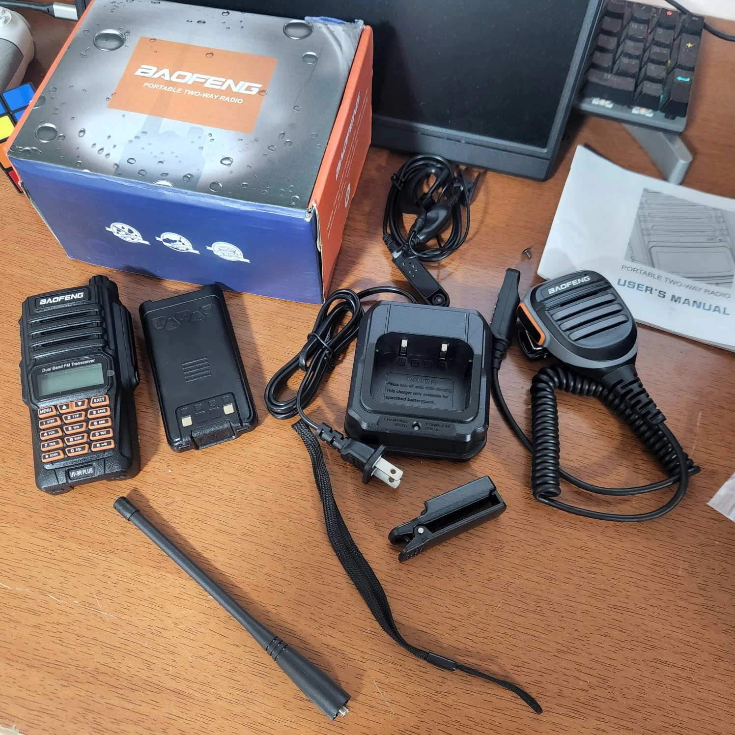 Radio Baofeng UV-9R Plus walkie talkie IP67 Colombia